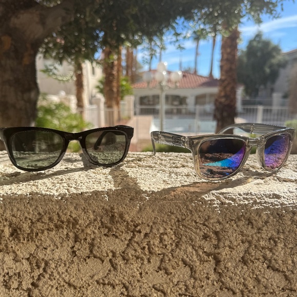 Vans Foldable sunglasses (2 pair) unisex - Picture 1 of 6